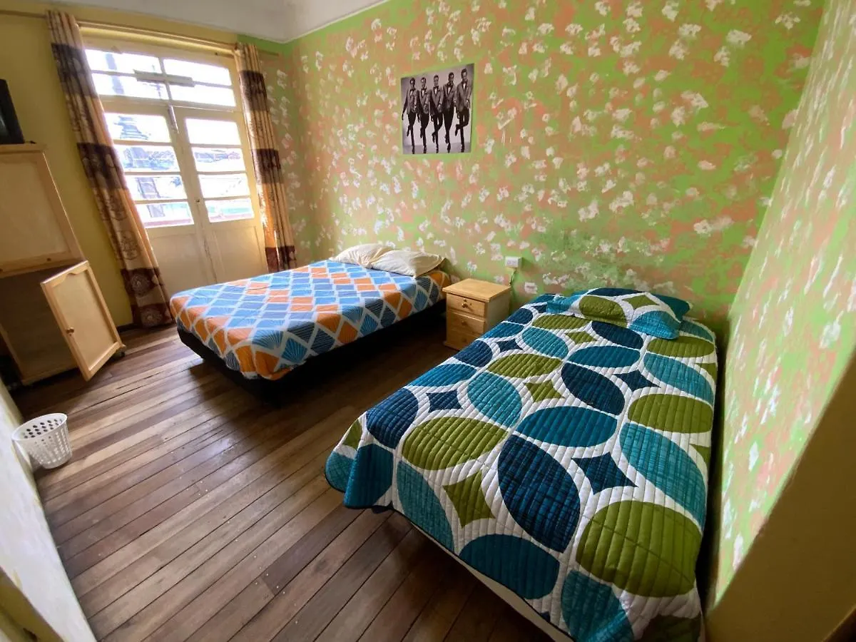 Hostel Rock & Quito 0*,  Ecuador